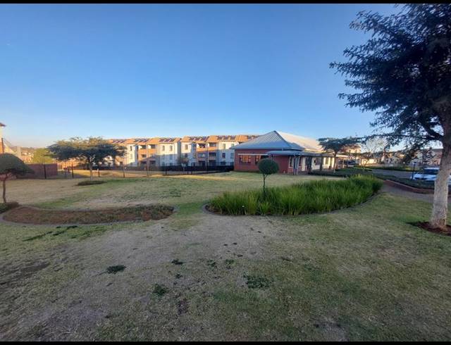 3 BEDROOM APARTMENT FOR SALE IN NOORDWYK